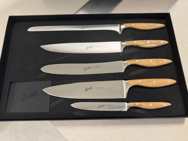 Ensemble de couteaux de chef Essentium en bois d'olivier